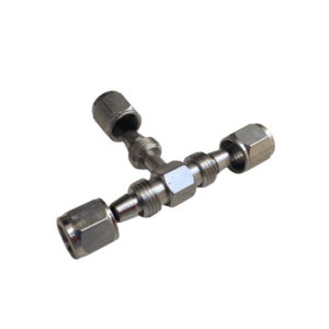 C32 – Conexão em “T” com Rosca e Porcas Ø 6,0 mm (Entrada de Água)